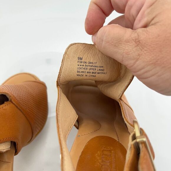 Born Women Sutra Sandal Women 9 Brown Perforated Heels Leather Open Toe - Picture 12 of 13
